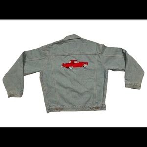 Vintage denim jacket w/ Ford Thunderbird sz small